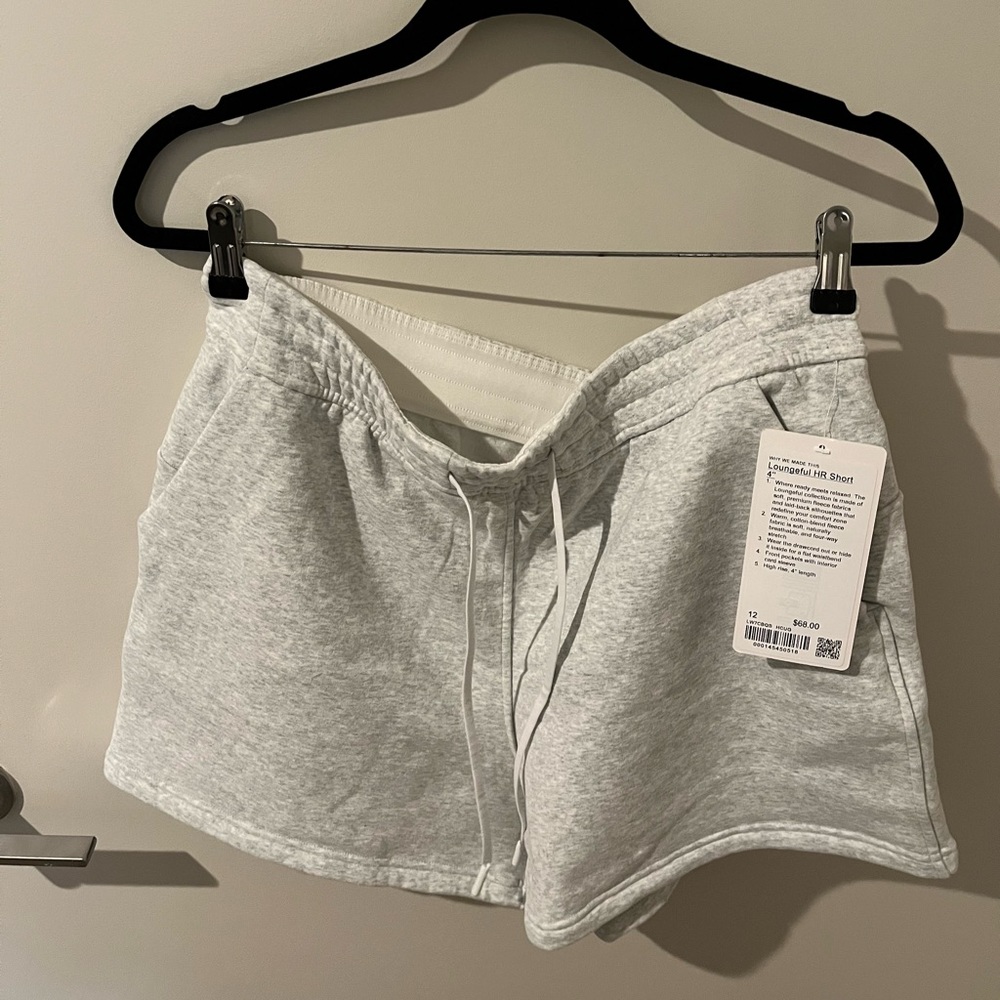 lululemon Loungeful HR Short 4”